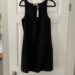 Vineyard Vines Linen Swing Dress. Size 2. NWT.